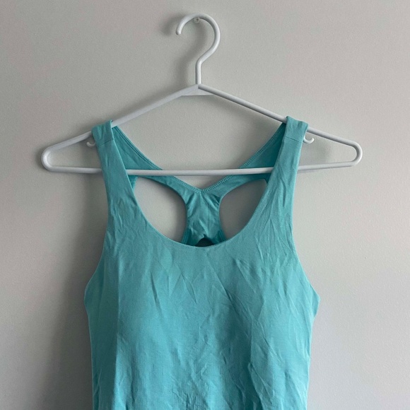 NWT TITIKA BUILT IN BRA SPORT WORKOUT TANK SUPPORT BLUE BUTTER YOGA ACTIVEWEAR - Picture 7 of 8